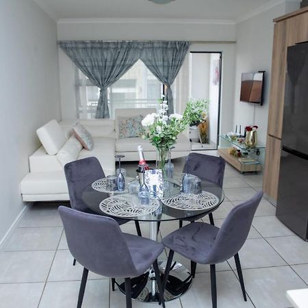 The Blyde Riverwalk Estate, Crystal Lagoon, Pretoria East Buitenkant foto