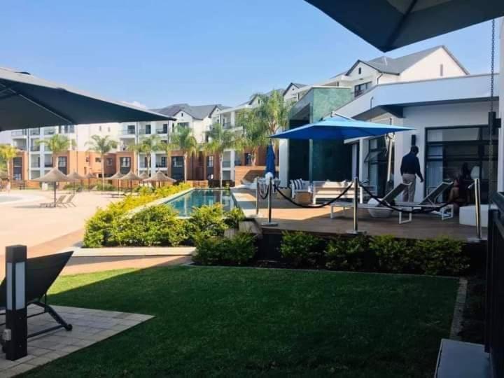 The Blyde Riverwalk Estate, Crystal Lagoon, Pretoria East Buitenkant foto